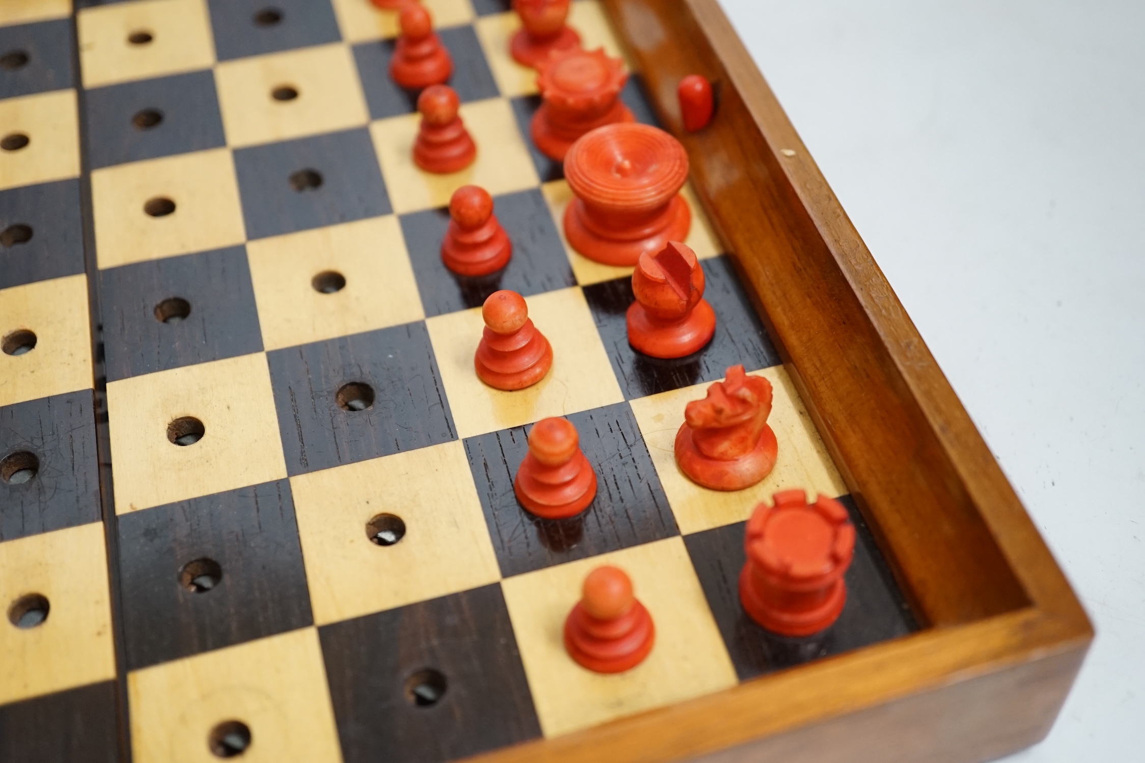 A Jaques in Statu Quo travelling chess set with bone pieces, leather slip case. Condition - fair